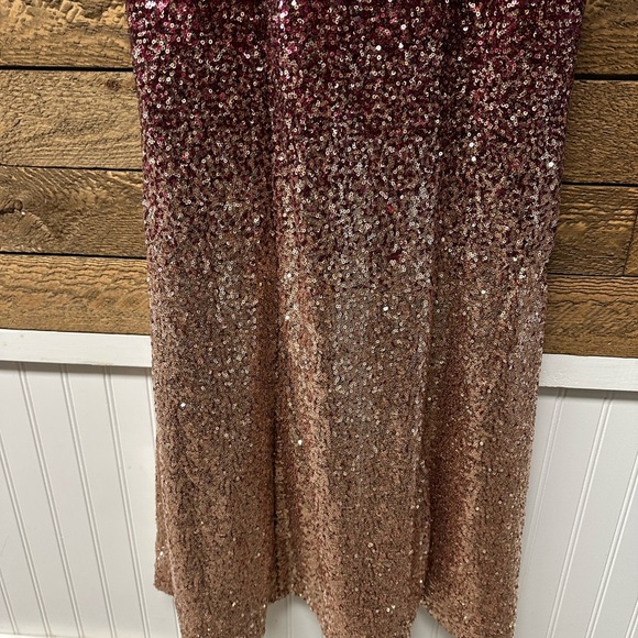 Elegant Burgundy & Rosegold Sequin Gown Size Small - Picture 3 of 9